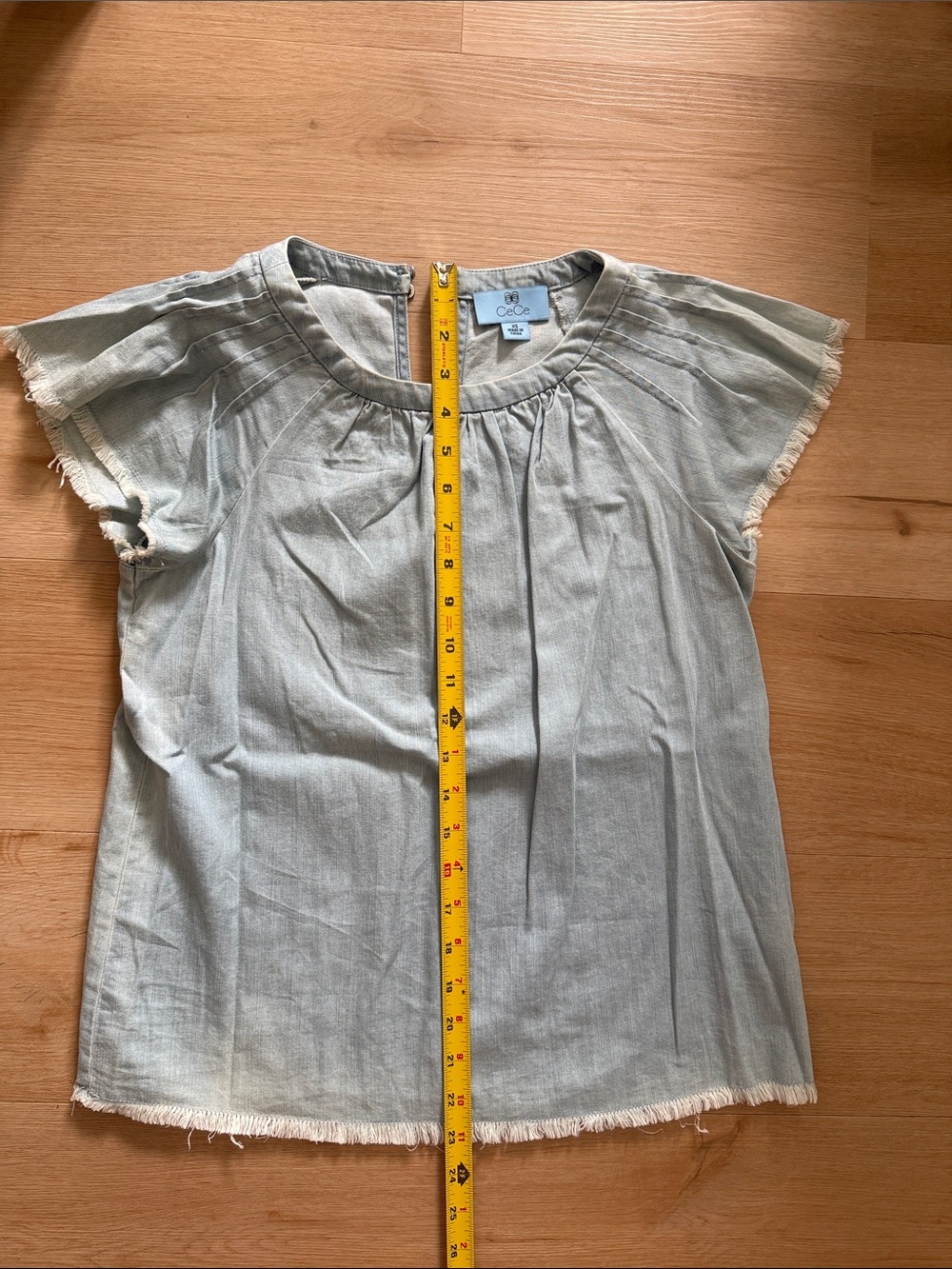 CeCe Light Blue Fringe Sleeve Chambray Top - Picture 2 of 6